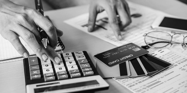 Derecho Concursal / Segunda Oportunidad / Abogados Deudas en Terres de l'Ebre · Reunificar / Reunificación de Deudas Tarjetas de Crédito / VISA