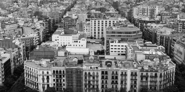 Derecho Inmobiliario / Abogados Inmobiliarios Masdenverge · Revisión y Modificación de Estatutos y Normas de la Comunidad
