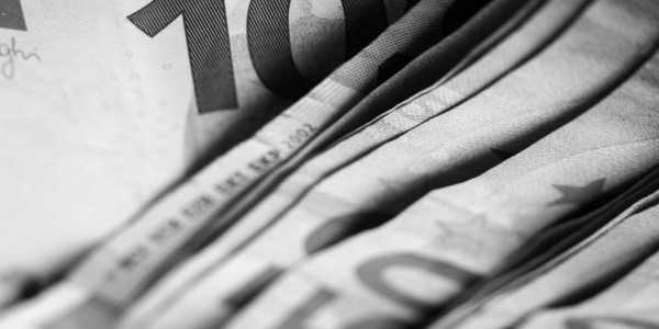 Derecho Penal / Abogados Penalistas Móra la Nova · Delitos Económicos